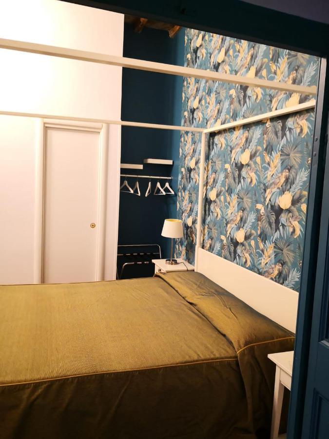 Hotel Urbana 33 Roma Esterno foto