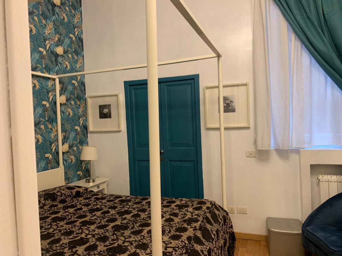 Hotel Urbana 33 Roma Esterno foto