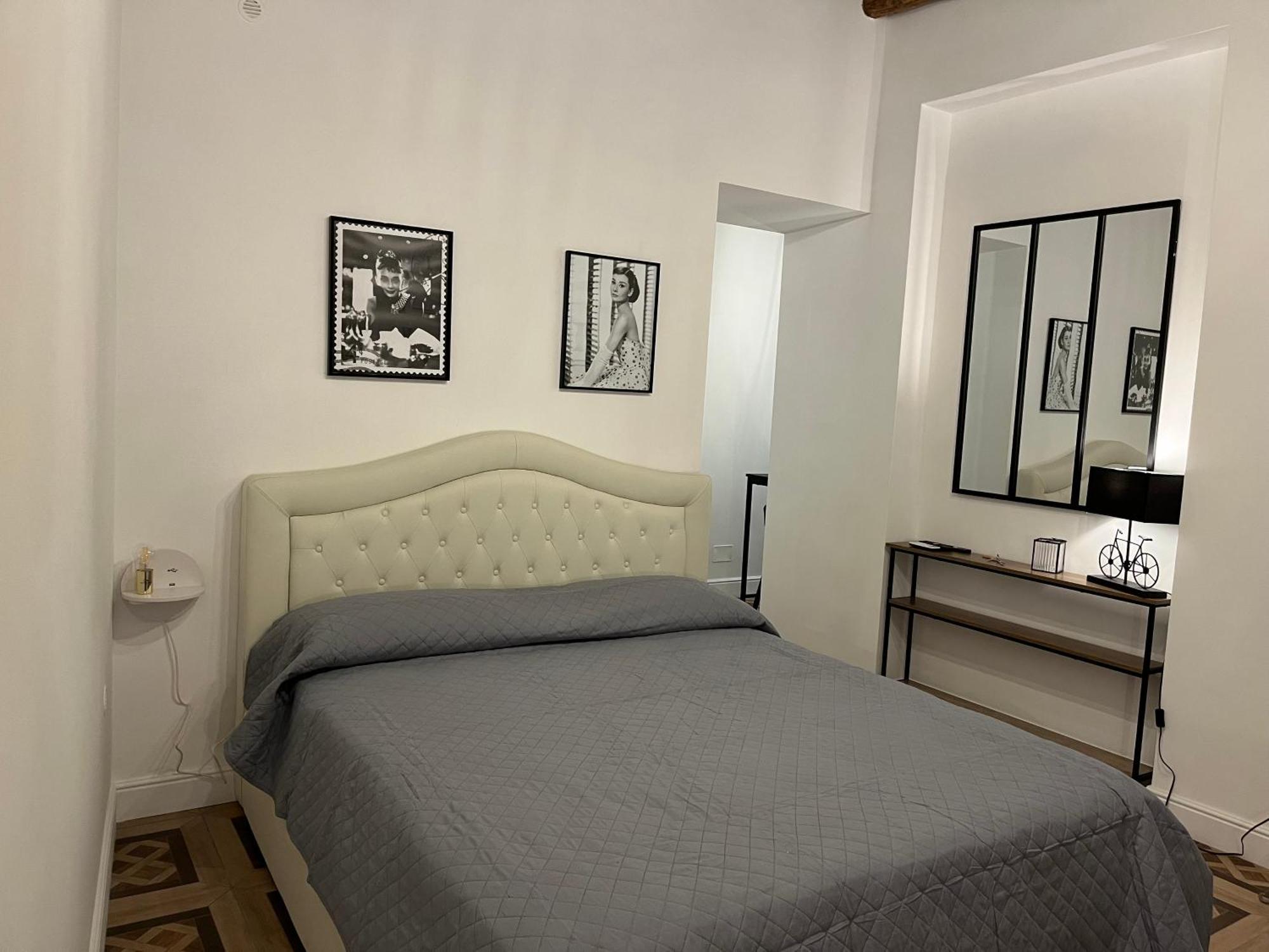 Hotel Urbana 33 Roma Esterno foto
