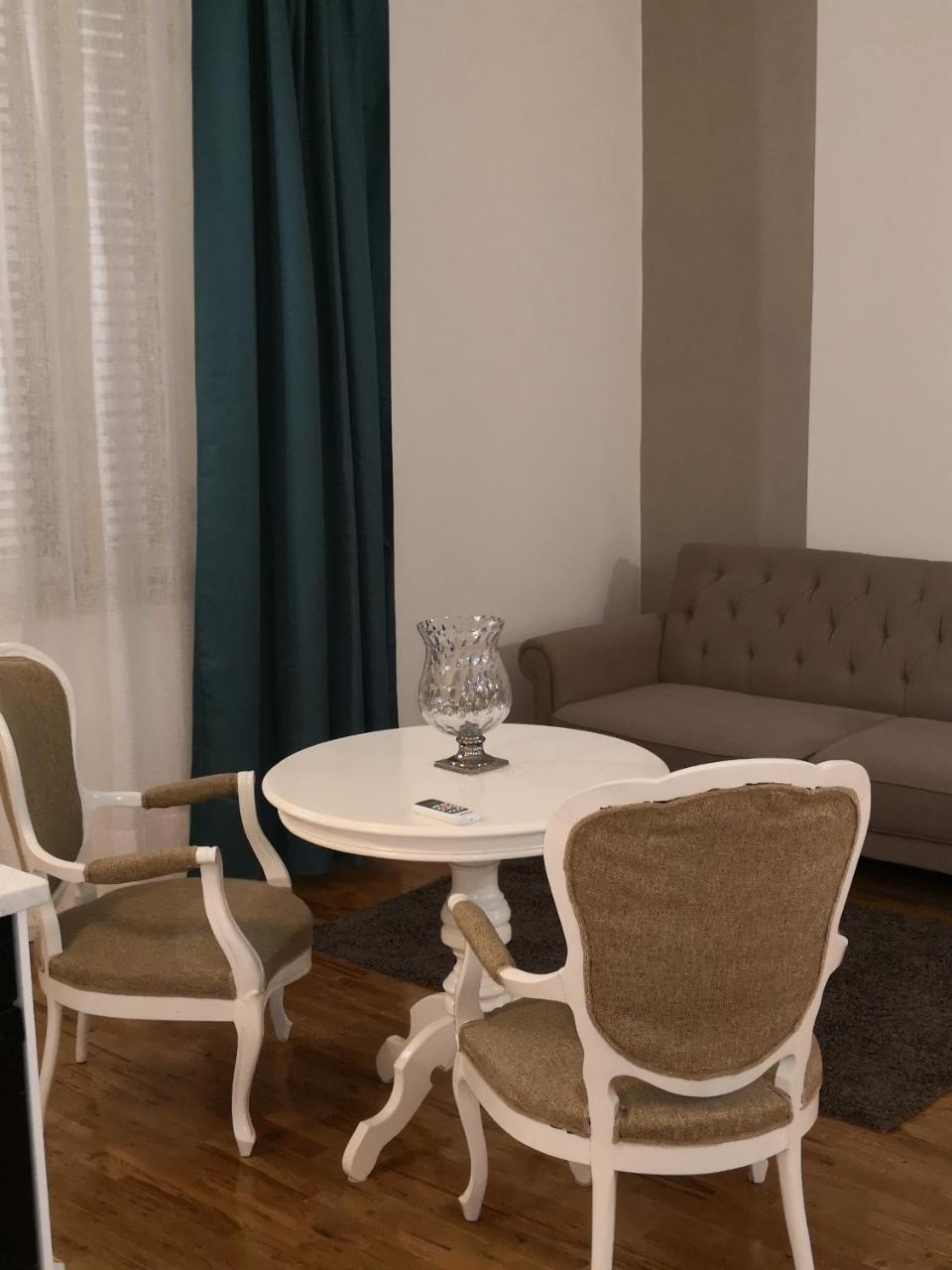 Hotel Urbana 33 Roma Esterno foto